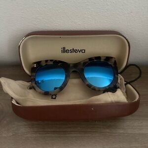 Illesteva tortoise blue mirrored sunglasses